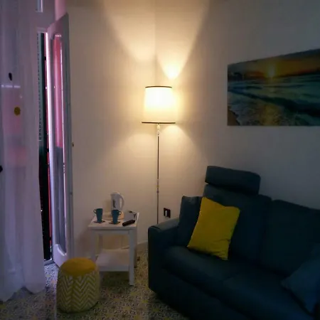 Panzió Il Sorriso Salerno