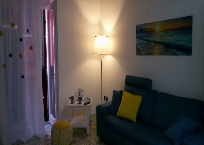 לינה וארוחת בוקר Il Sorriso סלרנו